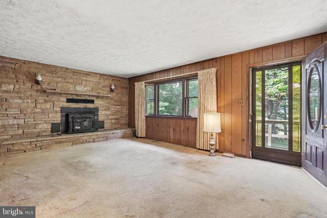 2840 GOONEY MANOR LOOP, Bentonville, VA 22610