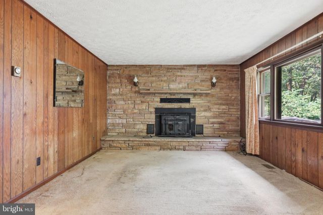 2840 GOONEY MANOR LOOP, Bentonville, VA 22610