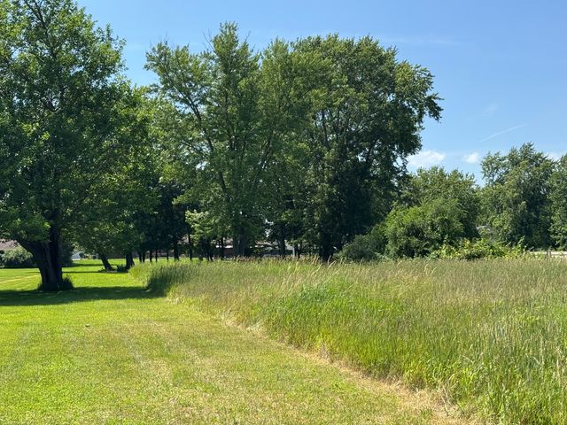 17941 Highland Avenue, Tinley Park, IL 60477
