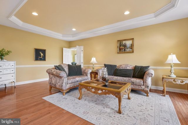 1 BAKER WAY, Pennington, NJ 08534