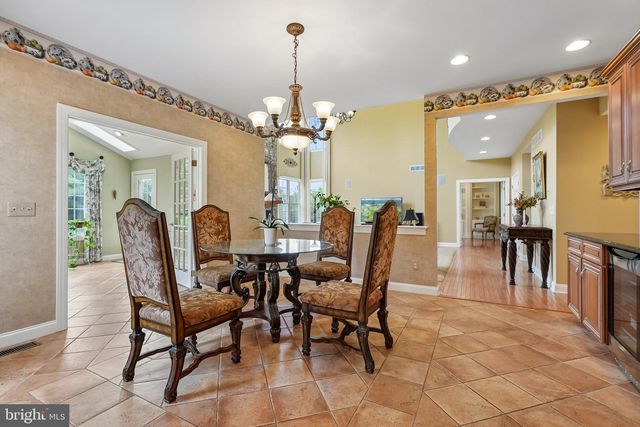 1 BAKER WAY, Pennington, NJ 08534