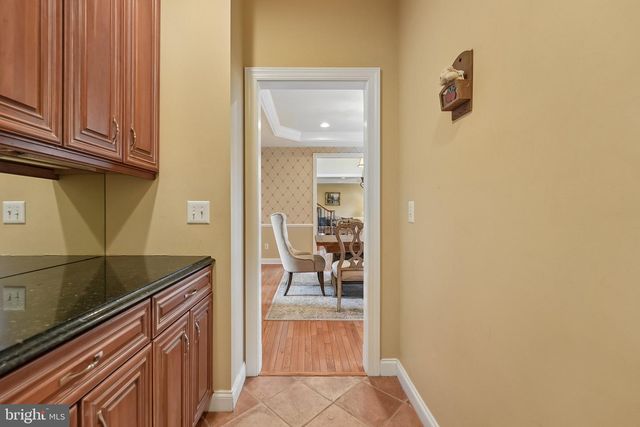 1 BAKER WAY, Pennington, NJ 08534