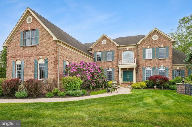 1 BAKER WAY, Pennington, NJ 08534