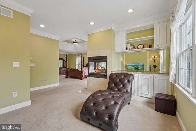 1 BAKER WAY, Pennington, NJ 08534