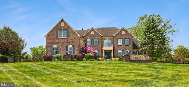 1 BAKER WAY, Pennington, NJ 08534