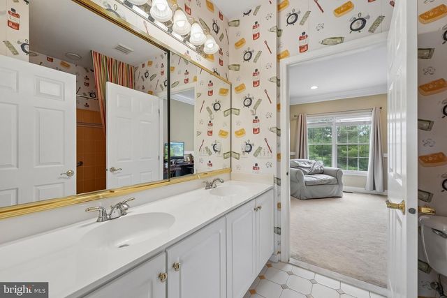 1 BAKER WAY, Pennington, NJ 08534