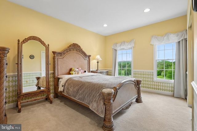 1 BAKER WAY, Pennington, NJ 08534