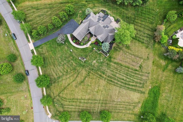 1 BAKER WAY, Pennington, NJ 08534