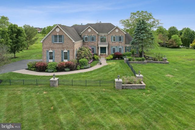 1 BAKER WAY, Pennington, NJ 08534