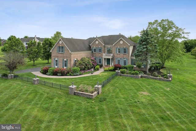 1 BAKER WAY, Pennington, NJ 08534