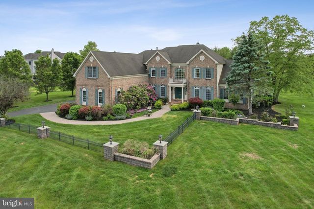 1 BAKER WAY, Pennington, NJ 08534