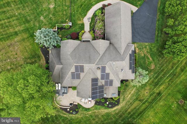 1 BAKER WAY, Pennington, NJ 08534
