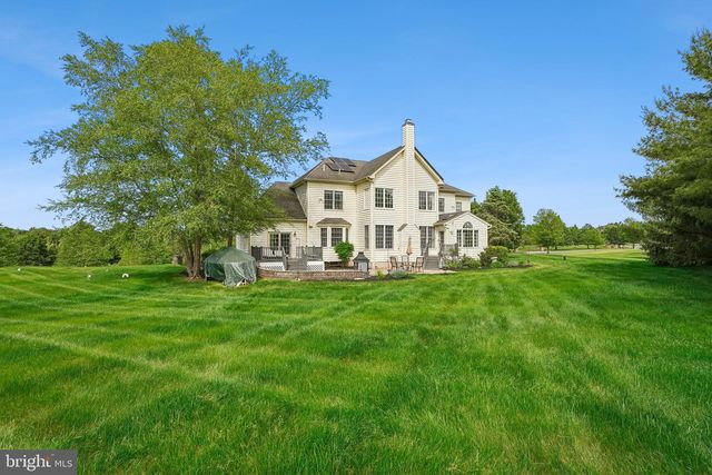 1 BAKER WAY, Pennington, NJ 08534