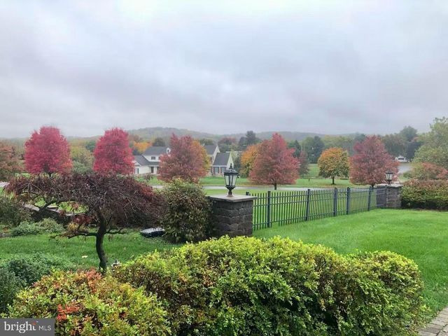 1 BAKER WAY, Pennington, NJ 08534