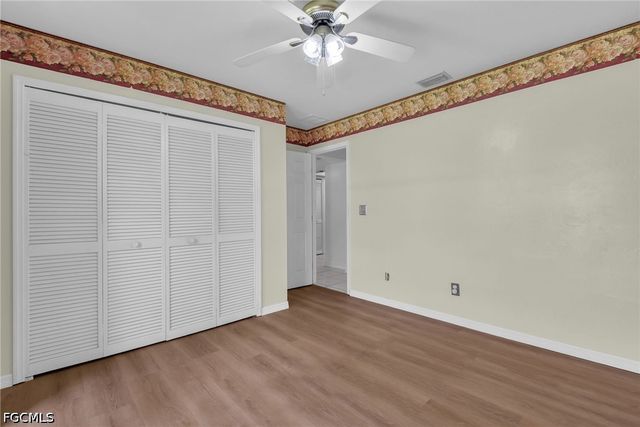 534 SE 32nd TER, Cape Coral, FL 33904