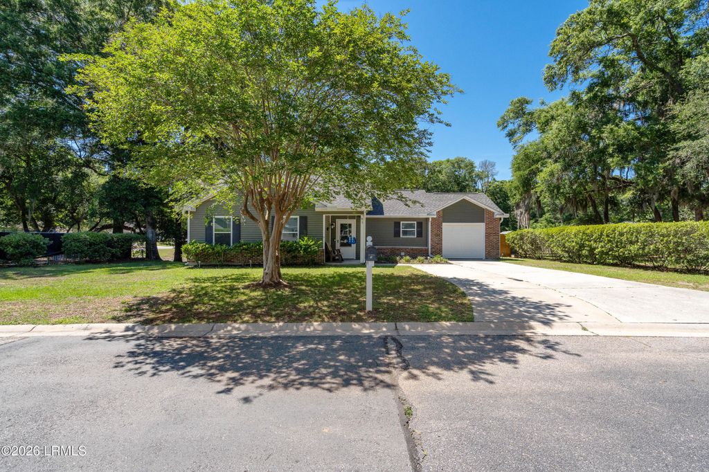 3 Avalon Drive, Beaufort, SC 29907