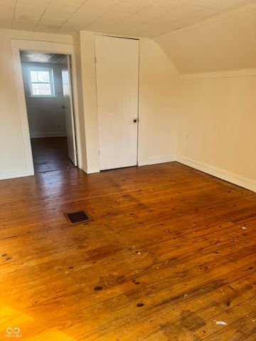 598 Johnson Avenue, Franklin, IN 46131