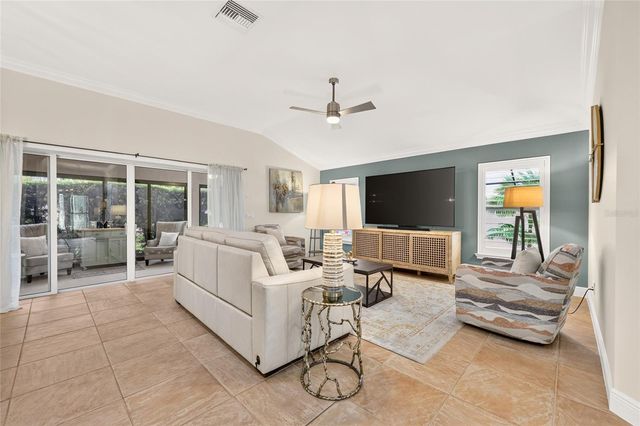 2084 NORDIC LANE, The Villages, FL 32163