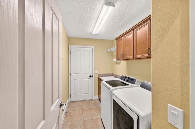 2084 NORDIC LANE, The Villages, FL 32163