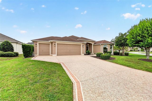 2084 NORDIC LANE, The Villages, FL 32163