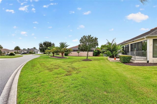 2084 NORDIC LANE, The Villages, FL 32163