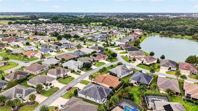 2084 NORDIC LANE, The Villages, FL 32163