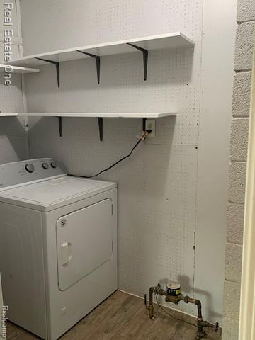 1825 Oconnor Avenue, Lincoln Park, MI 48146