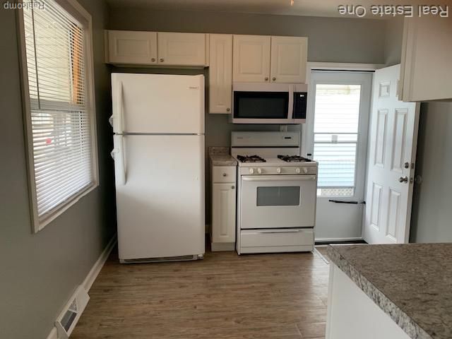 1825 Oconnor Avenue, Lincoln Park, MI 48146