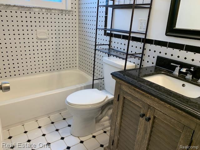 1825 Oconnor Avenue, Lincoln Park, MI 48146