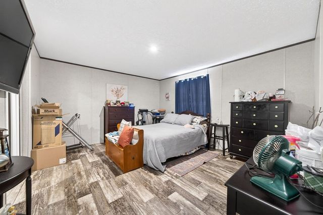 156 Falls View Rd, Sparta, TN 38583