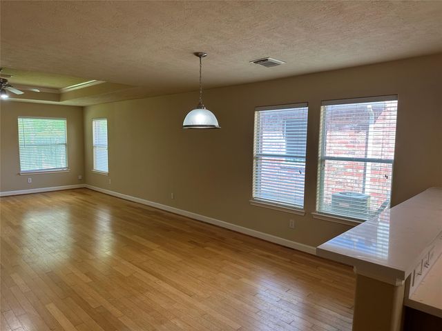 11827 Edenstone Drive, Cypress, TX 77429