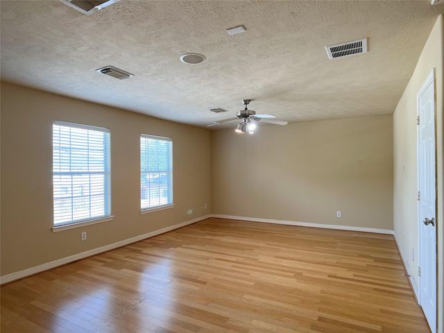 11827 Edenstone Drive, Cypress, TX 77429