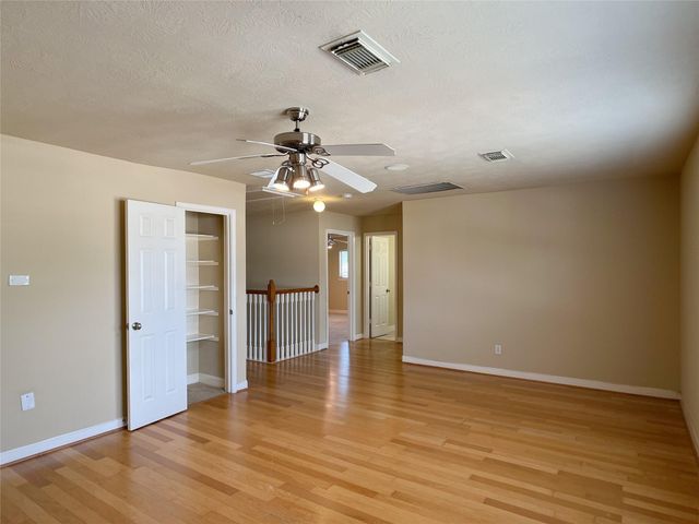 11827 Edenstone Drive, Cypress, TX 77429