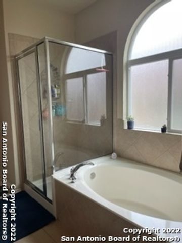 11622 SWEET PEA RUN, San Antonio, TX 78245