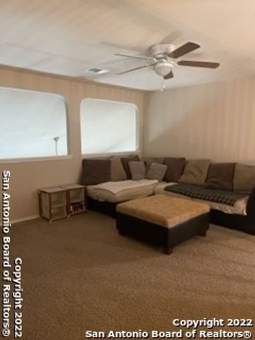 11622 SWEET PEA RUN, San Antonio, TX 78245