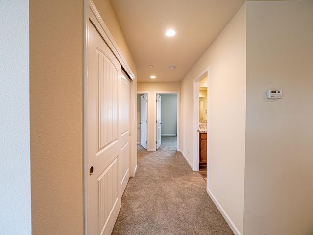 856 Mission De Oro Drive, Redding, CA 96003