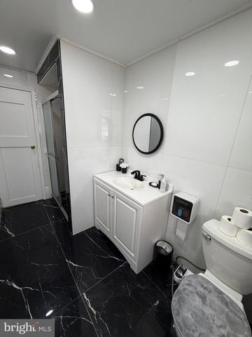 711 VETERANS HWY, Bristol, PA 19007