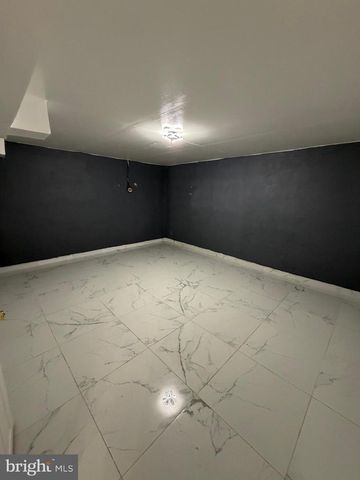 711 VETERANS HWY, Bristol, PA 19007