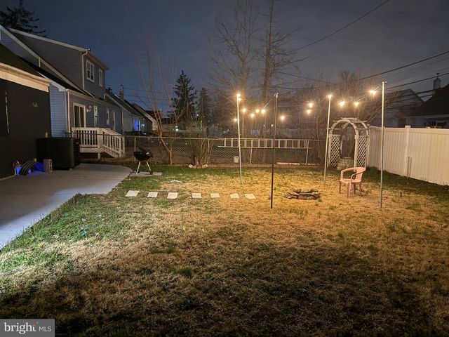 711 VETERANS HWY, Bristol, PA 19007