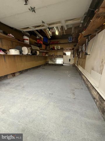 711 VETERANS HWY, Bristol, PA 19007