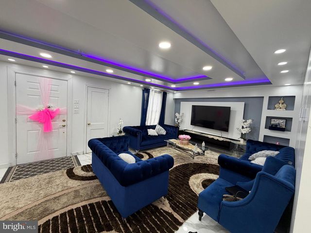 711 VETERANS HWY, Bristol, PA 19007