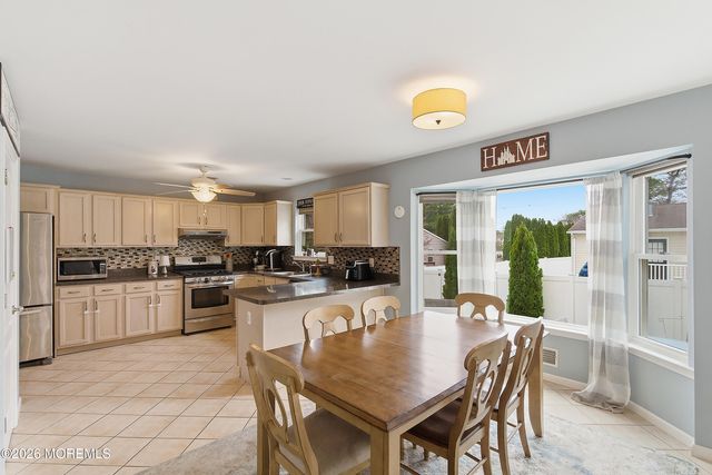 1017 3rd Avenue, Toms River, NJ 08757