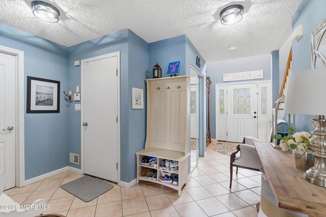 1017 3rd Avenue, Toms River, NJ 08757