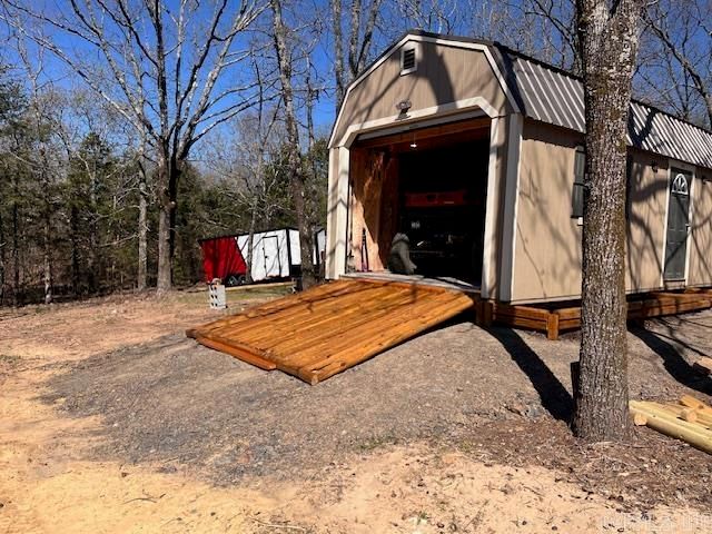 196 Blackjack Road, Greenbrier, AR 72058