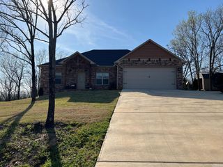 196 Blackjack Road, Greenbrier, AR 72058