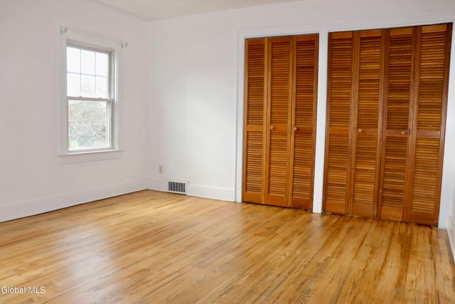 647 New Scotland Avenue, Albany, NY 12208