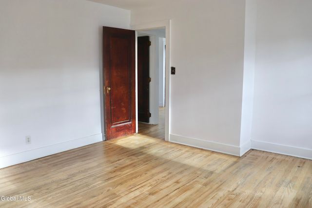 647 New Scotland Avenue, Albany, NY 12208