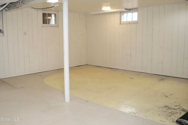 647 New Scotland Avenue, Albany, NY 12208