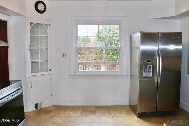 647 New Scotland Avenue, Albany, NY 12208