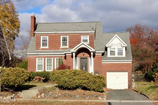 647 New Scotland Avenue, Albany, NY 12208